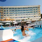Semesteranläggning (resort) Lycus