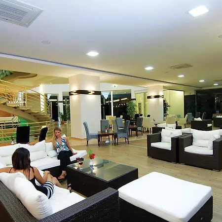 Üdülőközpont Lycus 5*