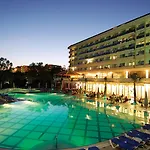 Üdülőközpont Lycus 5*