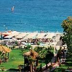 Üdülőközpont Lycus 5*
